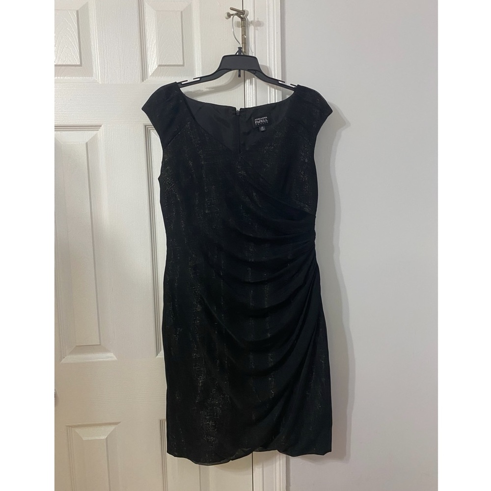 Black fitted dress